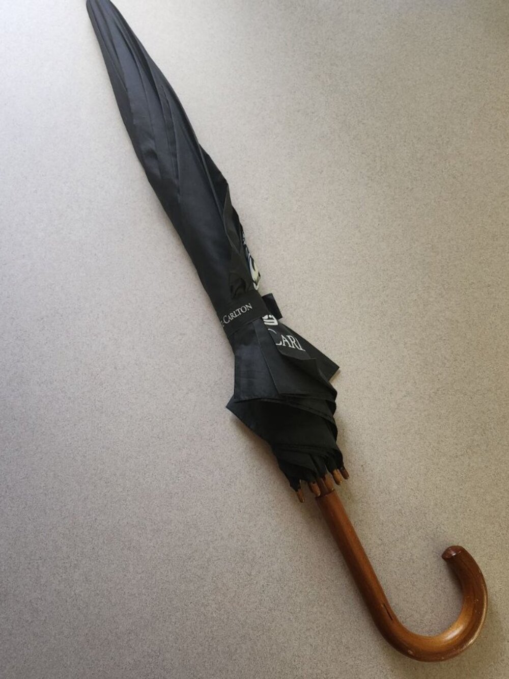 The Ritz Carlton Hotel Classic Black Umbrella With Wooden Handle